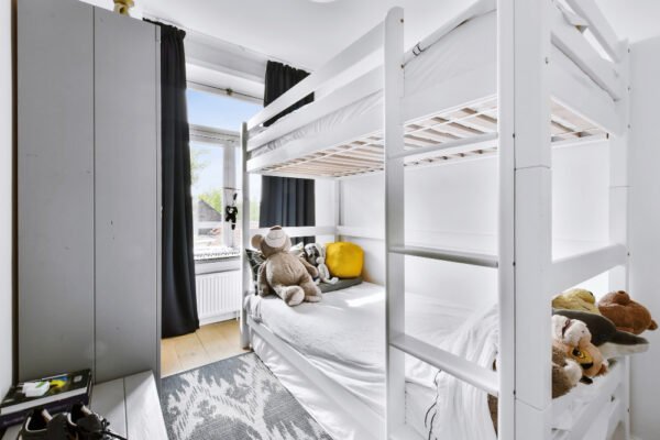 The Ultimate Guide to Space-Saving Custom Murphy Beds